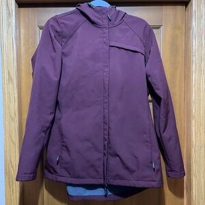 New balance high low soft shell jacket